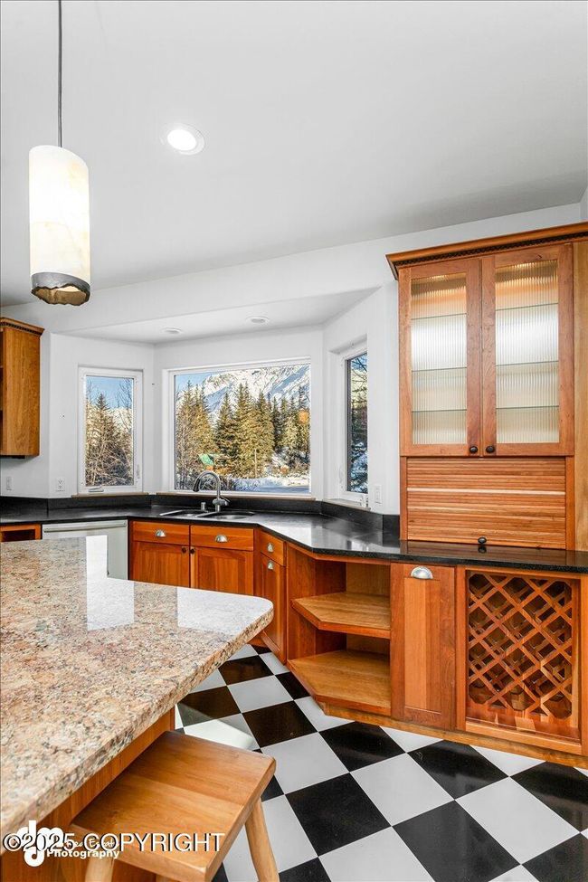 46 Kitchen | Image 47