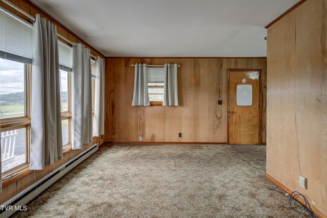 337 Highway 107, House other with 3 bedrooms, 2 bathrooms and null parking in Jonesborough TN | Image 11
