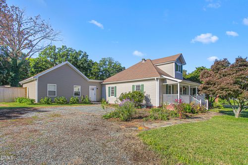 407 W Crawford St, Mebane, NC, 27302-2338 | Card Image