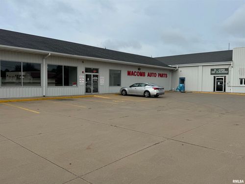 1215 W Jackson St, Macomb, IL, 61455-2195 | Card Image