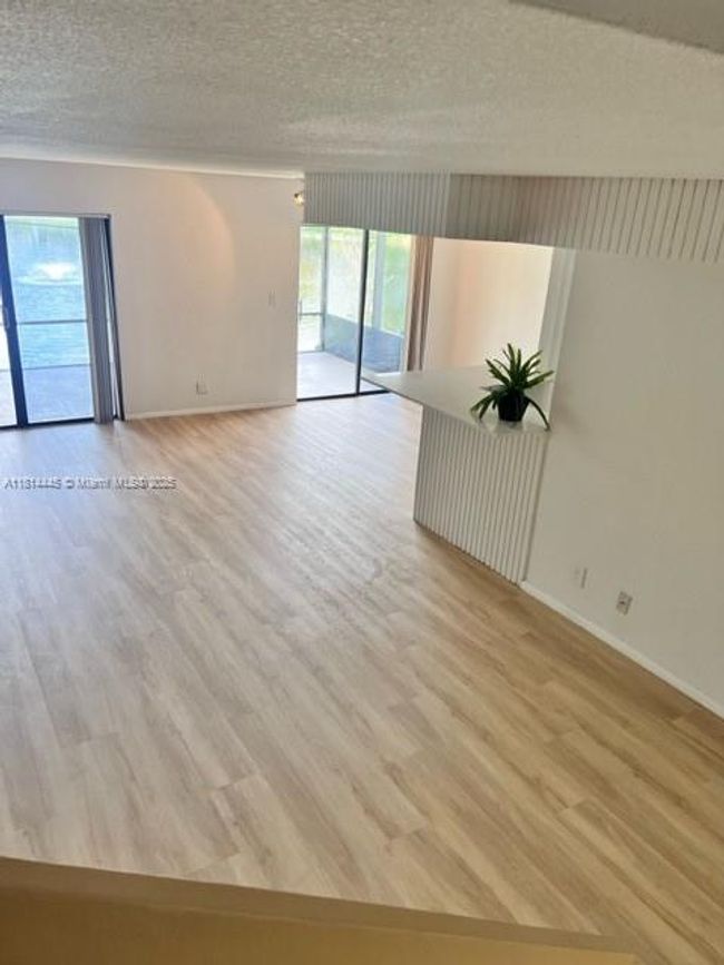 APT-511 - 958 Mockingbird Ln, Condo with 3 bedrooms, 3 bathrooms and null parking in Plantation FL | Image 23