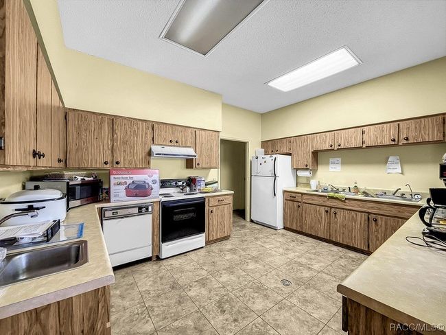 7866 W Tumblebrook Dr, House other with 3 bedrooms, 2 bathrooms and 1 parking in Dunnellon FL | Image 24