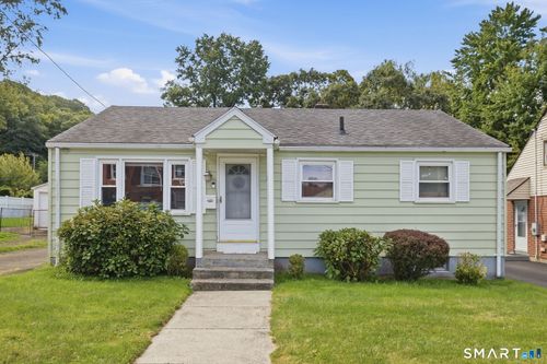 19 Marion St, Hartford, CT, 06106-4112 | Card Image
