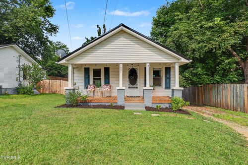 1001 Sells Ave, Johnson City, TN, 37604-3613 | Card Image