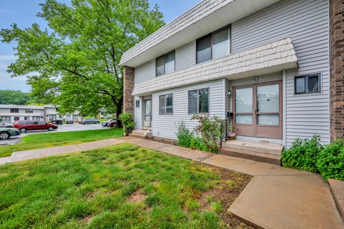 16-16 Pine Ct, Cromwell, CT, 06416-1734 | Card Image
