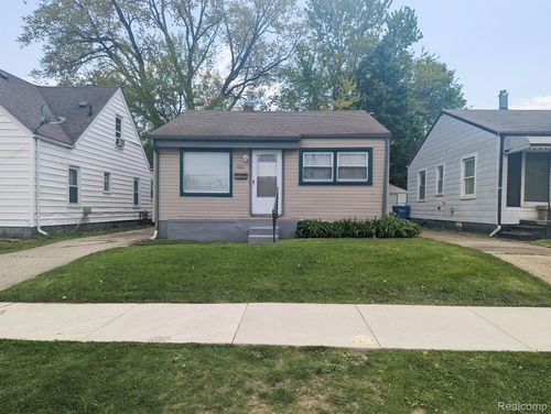 7066 Republic Ave, Warren, MI, 48091-2614 | Card Image