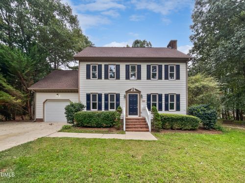 8208 Diane Cir, Garner, NC, 27529-9658 | Card Image