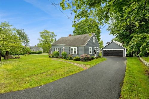 89 School St, Middleboro, MA, 02346-2513 | Card Image
