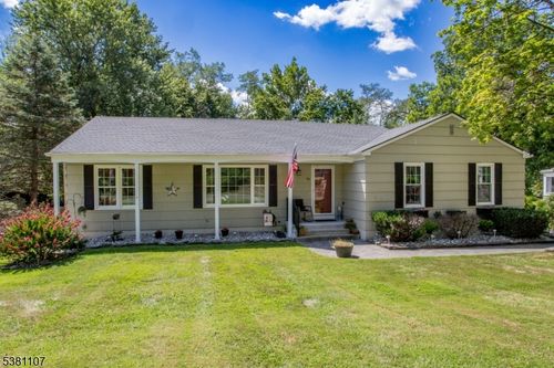 36 S Main St, Stockton, NJ, 08559-2126 | Card Image