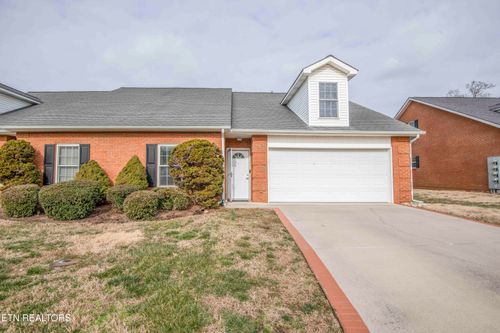 364 Battlecreek Way, Lenoir City, TN, 37772-5691 | Card Image