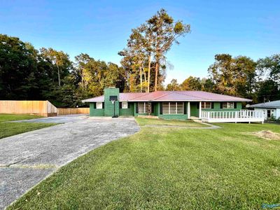 2405 Sunset Strip, House other with 3 bedrooms, 2 bathrooms and null parking in Gadsden AL | Image 3