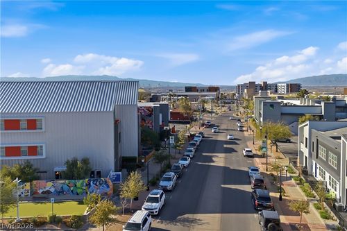 37 Newport Edge Pl, Henderson, NV, 89015-7744 | Card Image