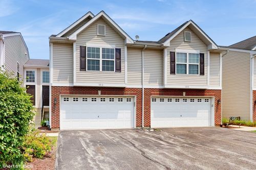 1016 Turin Dr, Hampshire, IL, 60140-5604 | Card Image