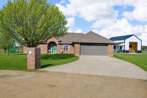 107 Bo Ct, Durant, OK, 74701-8609 | Card Image