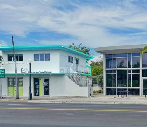 6320 Biscayne Blvd, MIAMI, FL, 33138 | Card Image