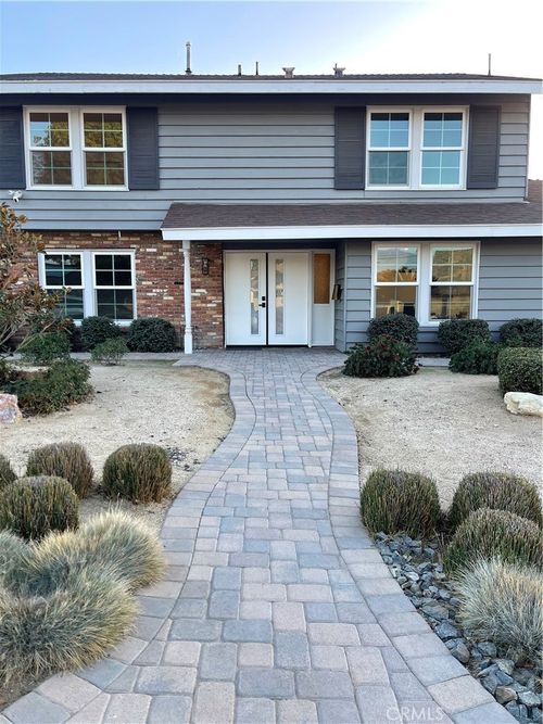 1410 Pleasantview Dr, Redlands, CA, 92374-6346 | Card Image