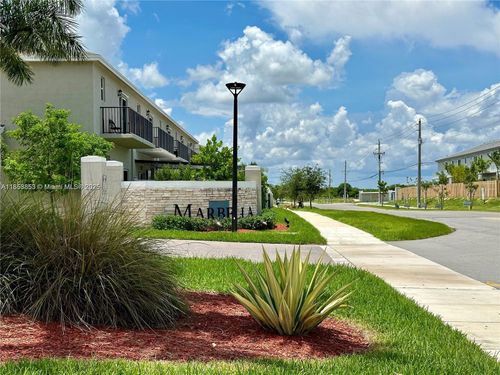 0-1672 Se 8th Ave, Homestead, FL, 33034-5678 | Card Image