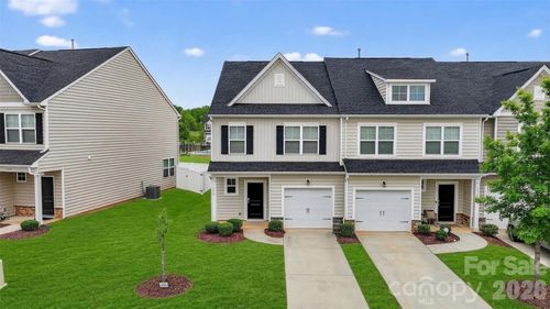 3932 Townes Blvd, Terrell, NC, 28682-8759 | Card Image