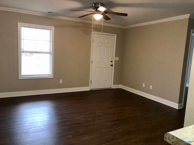 A - 11515 Pulaski Pike, Home with 2 bedrooms, 2 bathrooms and null parking in Toney AL | Image 5