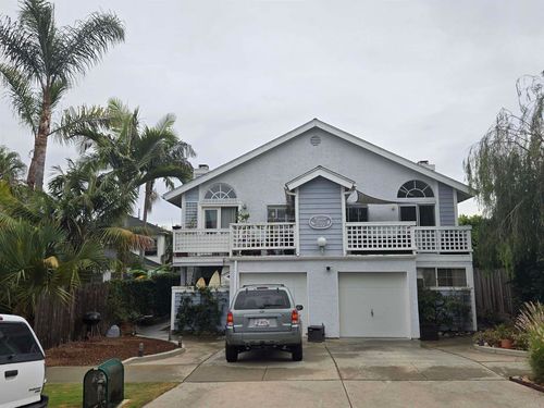 apt-3-2045 Emerald St, San Diego, CA, 92109-3566 | Card Image