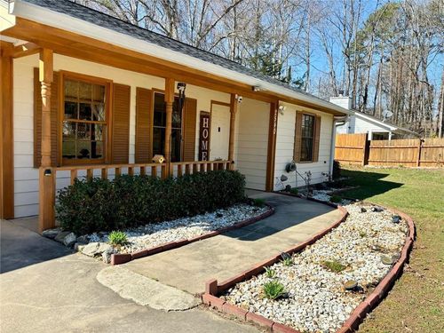 2540 Valient Dr, Cumming, GA, 30041-5267 | Card Image