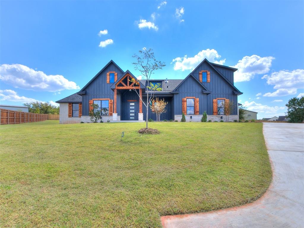 Hidden Ct, Edmond, OK 73025