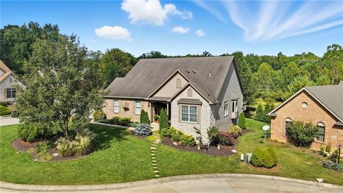 2691 Majestic Oaks Ct, Beavercreek, OH, 45431-4319 | Card Image