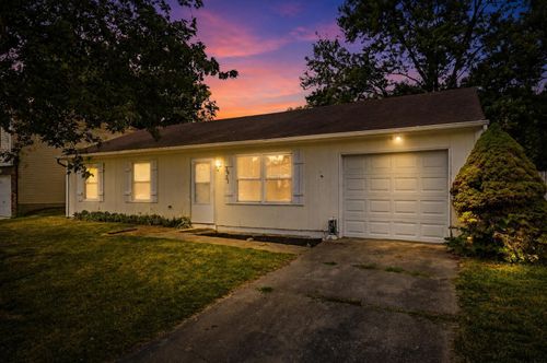 3931 Marsha Dr, Columbus, OH, 43207-4617 | Card Image
