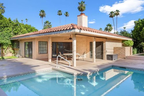 1033 S Calle Rolph, Palm Springs, CA, 92264-8590 | Card Image