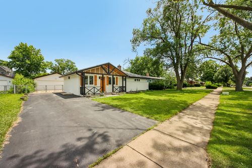 1425 N Wilke Rd, Arlington Heights, IL, 60004-4468 | Card Image