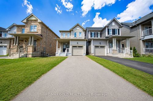 8721 Pawpaw Lane, Niagara Falls, ON, L2H3S4 | Card Image