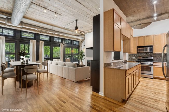 UNIT-147 - 1070 W 15 Th St, Condo with 2 bedrooms, 2 bathrooms and 1 parking in Chicago IL | Image 6