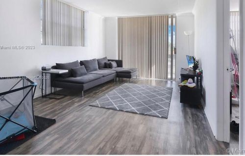 apt-211-12590 Ne 16th Ave, North Miami, FL, 33161-6006 | Card Image