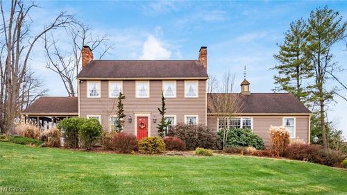 5110 Wilshire Dr, Zanesville, OH, 43701-9648 | Card Image