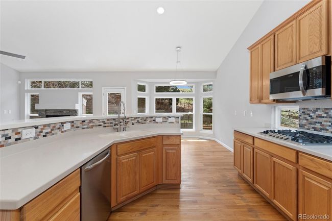 627 Millbrook Cir, House other with 5 bedrooms, 4 bathrooms and 6 parking in Castle Rock CO | Image 15