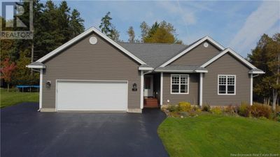 19 Homestead Dr, House other with 4 bedrooms, 3 bathrooms and null parking in Hampton NB | Image 1