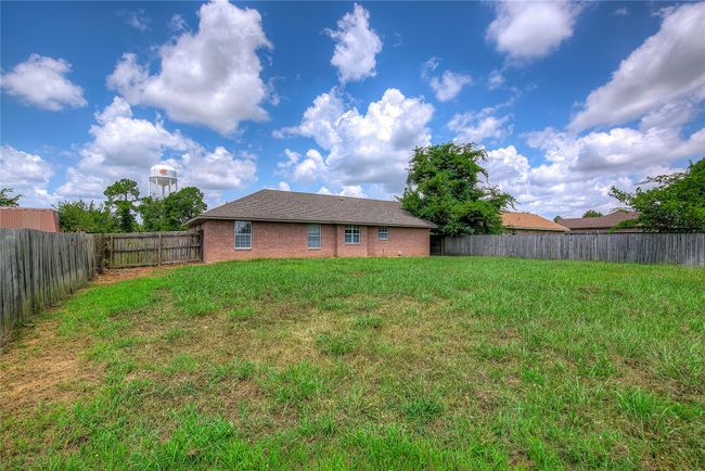2007 Solomon Dr, House other with 3 bedrooms, 2 bathrooms and null parking in Commerce TX | Image 29