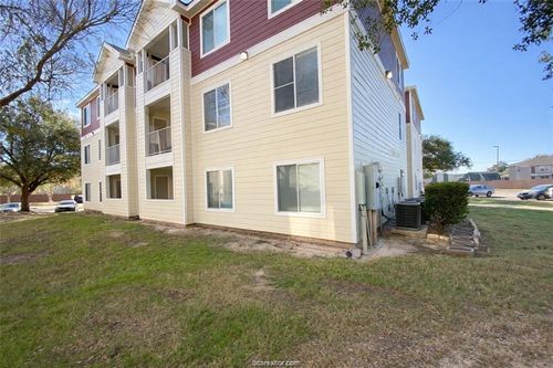 103-515 Southwest Parkway, College Station, TX, 77840 | Card Image