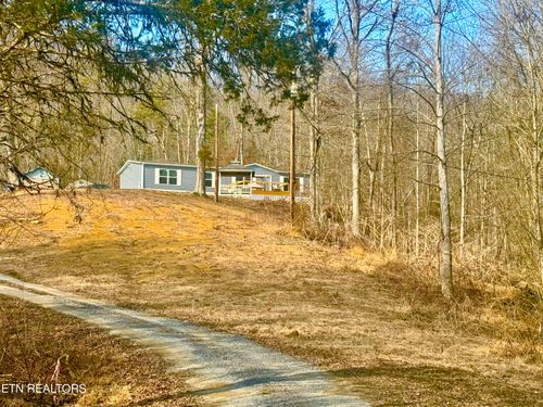 409 Bull Run Rd, Luttrell, TN, 37779-2307 | Card Image