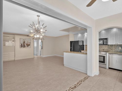 2000 Diana Drive, Hallandale Beach, FL, 33009 | Card Image