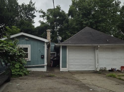 949 E Benton St, Aurora, IL, 60505-3703 | Card Image