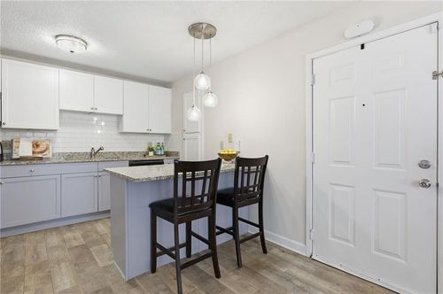 113-2657 Lenox Rd Ne, Atlanta, GA, 30324-3189 | Card Image