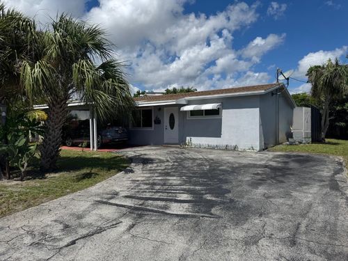 31 Ne 57th Ct, Fort Lauderdale, FL, 33334-1729 | Card Image