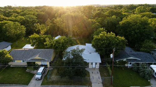 1060 Gardner Rd, Austin, TX, 78721-3109 | Card Image