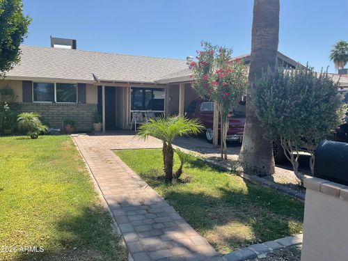 5617 W Hatcher Rd, Glendale, AZ, 85302-3236 | Card Image