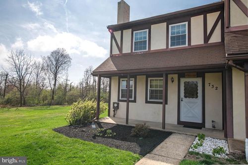 732 Sandra Lane, NORRISTOWN, PA, 19401 | Card Image