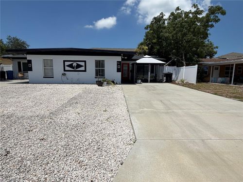 233 38th Ave Se, St Petersburg, FL, 33705-4065 | Card Image
