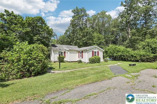 311 Rutt Rd, Bangor, PA, 18013-9607 | Card Image