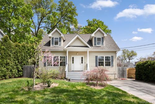 159 Main Ave, Mastic, NY, 11950-3912 | Card Image