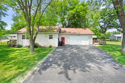 2602 Michael St, Wonder Lake, IL, 60097-8568 | Card Image